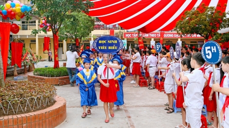 Để ngày khai giảng đúng là ngày hội của giáo viên và học sinh (05/9/2017)