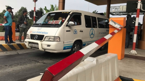 Nhiều trạm thu phí BOT ở khu vực Đồng bằng sông Cửu Long tiếp tục phải xả trạm trong ngày hôm nay   (Thời sự chiều 10/01/2018)