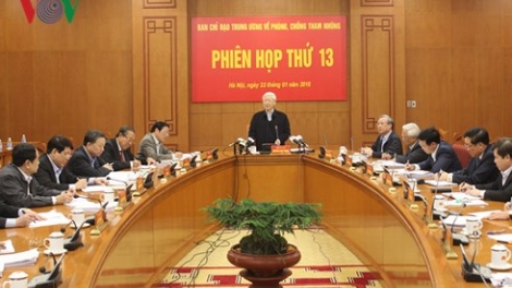 Chủ trì phiên họp thứ 13 của Ban Chỉ đạo Trung ương về phòng, chống tham nhũng, Tổng Bí thư Nguyễn Phú Trọng nhấn mạnh: Kiên quyết loại khỏi bộ máy những cán bộ hư hỏng, tham nhũng (Thời sự chiều 22/1/2018)