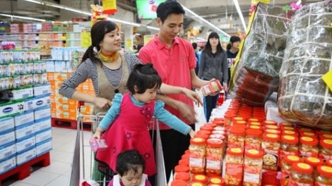 Ngành Công thương đảm bảo ổn định giá cả hàng hóa phục vụ Tết Nguyên đán Mậu Tuất 2018  (25/01/2018)