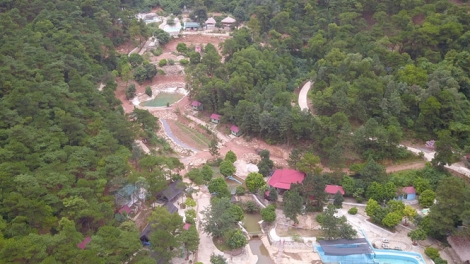 Đất rừng phòng hộ Sóc Sơn bị băm nát suốt 20 năm, huyện còn tìm cách "tháo gỡ" đến bao giờ? (19/10/2018)