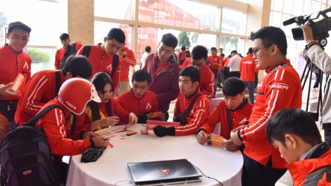 Ứng dụng gọi xe công nghệ ABER vừa chính thức khai trương tại Hà Nội (23/10/2018)