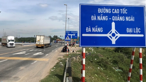 Thanh tra đột xuất tuyến cao tốc Đà Nẵng - Quảng Ngãi (18/10/2018)