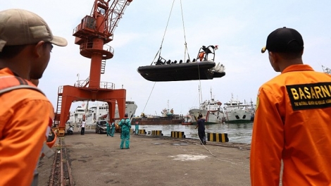 Đã xác định được vị trí hai hộp đen của chiếc máy bay bị rơi ở vùng biển Indonesia và vớt được một số thi thể hành khách (Thời sự chiều 29/10/2018)