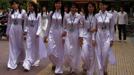 Đề xuất bỏ chính sách miễn học phí đối với sinh viên sư phạm (16/11/2018)