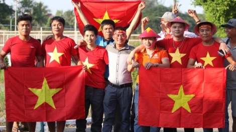 Phóng viên Đài Tiếng nói Việt Nam tại Myanmar phản ảnh không khí trước trận đấu giữa đội tuyển Việt Nam gặp Myanmar trong khuôn khổ vòng bảng AFF Cup 2018 (20/11/2018)