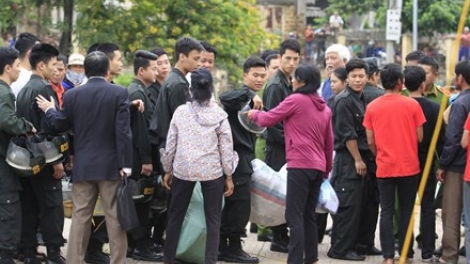 Loạt bài “Cấp ủy ở đâu khi địa bàn xảy ra điểm nóng”? Phần 2 "Từ bị động đến lúng túng?" (23/8/2018)