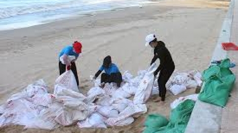 Các địa phương ven biển Nam Trung Bộ và Đông Nam Bộ khẩn trương triển khai các biện pháp ứng phó với cơn bão số 9 (Thời sự chiều 23/11/2018)