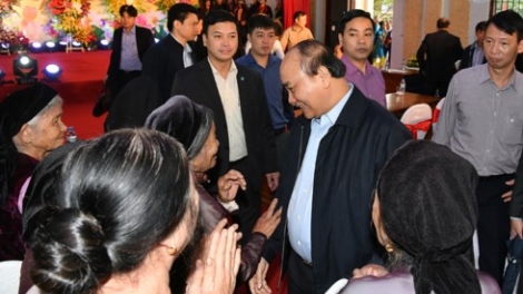 Thủ tướng Nguyễn Xuân Phúc dự Ngày hội Đại đoàn kết toàn dân tộc tại thôn Nội Ninh, xã Ninh Sơn, huyện Việt Yên, tỉnh Bắc Giang (Thời sự đêm 10/11/2018)
