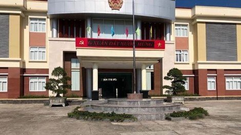 Bộ Nội vụ đề nghị tạm dừng việc sắp xếp các cơ quan chuyên môn cấp tỉnh, cấp huyện (Thời sự trưa 7/12/2018)