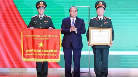 Thủ tướng Nguyễn Xuân Phúc dự Lễ đón nhận Danh hiệu Anh hùng lực lượng vũ trang nhân dân và khánh thành cụm công trình Trung tâm Bệnh viện Trung ương Quân đội 108 (Thời sự trưa 17/12/2018)