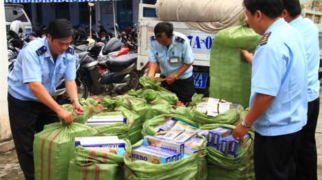 Cao điểm đấu tranh chống buôn lậu, gian lận thương mại tại Cảng biển Hải Phòng. (10/02/2018)
