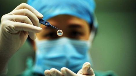 Nghẹn ngào câu chuyện cô bé 7 tuổi ở Hà Nội hiến giác mạc khi qua đời (26/2/2018)
