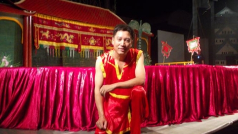 Nghệ nhân độc diễn rối nước Phan Thanh Liêm và câu chuyện tiếp cận gần hơn với khán giả trẻ. (07/02/2018)