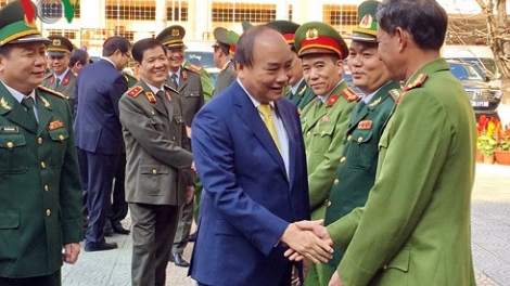 Thủ tướng Nguyễn Xuân Phúc thăm và chúc Tết Đảng bộ, Chính quyền, các lực lượng vũ trang và nhân dân thành phố Đà Nẵng (Thời sự trưa 16/2/2018)