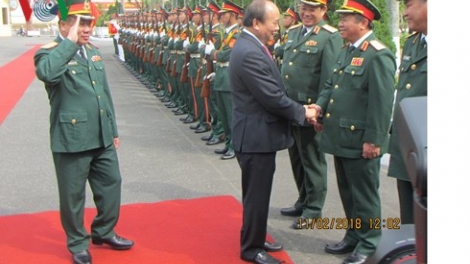 Thủ tuớng Nguyễn Xuân Phúc thăm chúc tết và làm việc với Bộ tư lệnh Quân khu 5 (Thời sự trưa 11/2/2018)