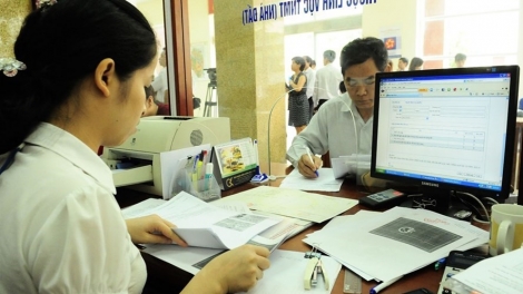 Cắt giảm thủ tục hành chính: Không biến tướng “gộp 3 thành 1”  (22/3/2018)