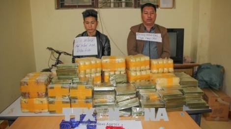Công an tỉnh Điện Biên phá chuyên án 318N, bắt 3 đối tượng, thu 135 bánh heroin, 500.000 viên ma túy tổng hợp (Thời sự đêm 27/3/2018)