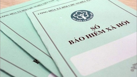 Trao sổ bảo hiểm cho người lao động: Những vấn đề đặt ra (30/3/2018)