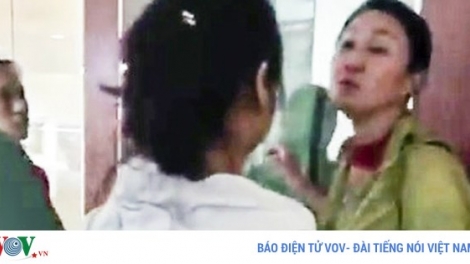 Hướng dẫn viên du lịch Trung Quốc xuyên tạc lịch sử, văn hóa Việt Nam (2/3/2018)