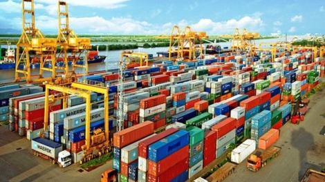 Quản lý hàng hóa qua khu vực kho bãi cảng trên hệ thống điện tử: Mô hình cần nhân rộng (07/3/2018)
