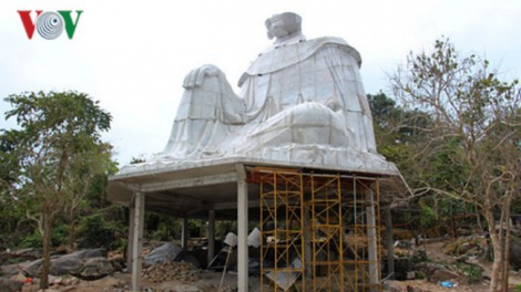 Xây dựng thêm tượng Bà Chúa Xứ trên núi Sam, Châu Đốc, An Giang: Vai trò quản lý, kiểm tra giám sát của các cơ quan chức năng tỉnh An Giang ở đâu? (1/3/2018)
