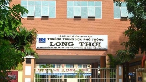 Thành phố Hồ Chí Minh tạm đình chỉ công tác giáo viên không giảng bài khi lên lớp suốt 3 tháng. (Thời sự chiều 9/4/2018)