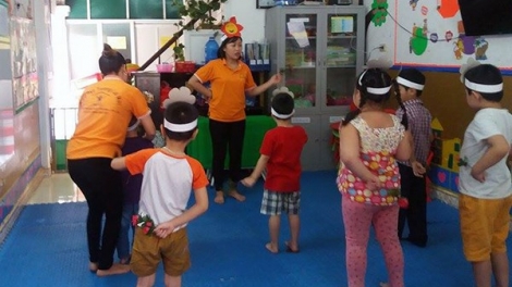 Giúp trẻ tự kỷ hòa nhập tại các trường học (3/4/2018)