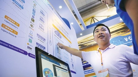 Thay đổi tư duy để thúc đẩy phát triển kinh tế số (5/5/2018)