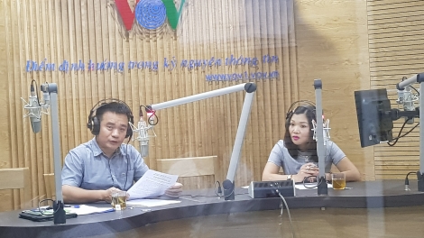 Tư vấn sử dụng điện hiệu quả trong thời gian cao điểm nắng nóng (23/5/2018)