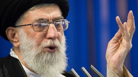 Một ngày sau khi Tổng thống Mỹ Donald Trump tuyên bố rút khỏi thỏa thuận hạt nhân Iran, Đại giáo chủ Iran Ali Khamenei cảnh báo Iran cũng sẽ rút khỏi thỏa thuận này (Thời sự trưa 10/5/2018)