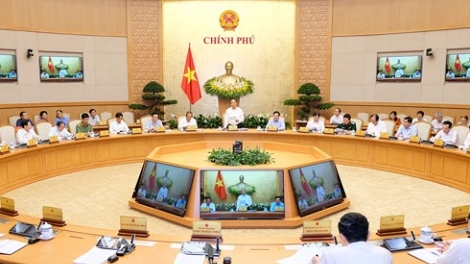 Thủ tướng Nguyễn Xuân Phúc yêu cầu kiên quyết không để xảy ra tình trạng chậm trễ trong việc xây dựng các dự án luật chuẩn bị cho Kỳ họp thứ 5 của Quốc hội (Thời sự trưa 3/5/2018)