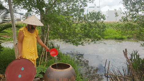 Người dân phường Hưng Thạnh, quận Cái Răng, thành phố Cần Thơ đang kêu cứu vì thiếu nước sạch, ô nhiễm môi trường (15/5/2018)