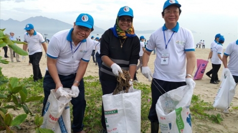 Thúc đẩy thực hiện sáng kiến của Việt Nam về giảm rác thải nhựa đại dương (28/6/2018)