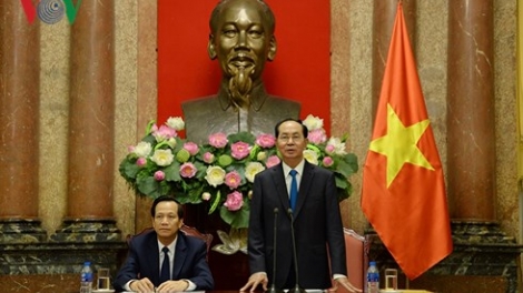 Chủ tịch nước Trần Đại Quang gặp mặt đại biểu trẻ em có hoàn cảnh đặc biệt tiêu biểu toàn quốc (Thời sự chiều 18/6/2018)