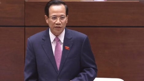 Bộ trưởng Bộ Tài nguyên và Môi trường Trần Hồng Hà và Bộ trưởng Bộ Lao động, Thương binh và Xã hội Đào Ngọc Dung trả lời chất vấn trước Quốc hội (Thời sự chiều 5/6/2018)