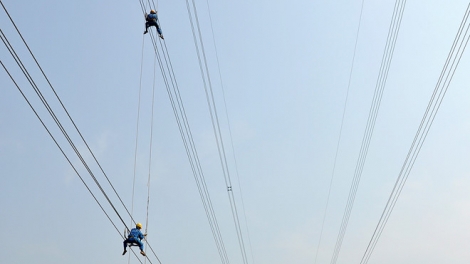 Hệ thống truyền tải điện 500 KV: Công trình quan trọng liên quan đến an ninh quốc gia (25/6/2018)