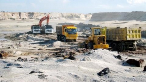 Tại sao Hà Tĩnh kiến nghị dừng dự án mỏ sắt Thạch Khê? (25/6/2018)