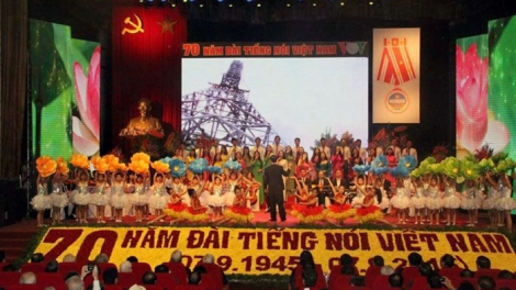 Những sơn ca bé nhỏ cất tiếng véo von suốt hơn 60 năm qua (9/7/2018)