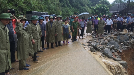 Ứng phó với lũ quét và sạt lở đất, không chỉ lo dự báo và khắc phục hậu quả (10/7/2018)