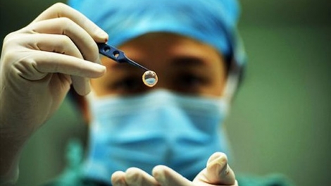 Từ câu chuyện của hai bé ở Hà Nội hiến giác mạc, dấy lên phong trào đăng ký hiến giác mạc với hàng nghìn người tham gia (7:40 giây)