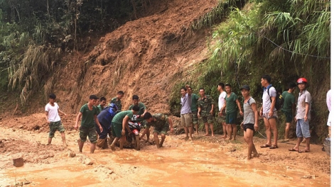 Giải pháp để phòng tránh và giảm nhẹ thiệt hại do lũ quét, sạt lở đất (29/7/2018)