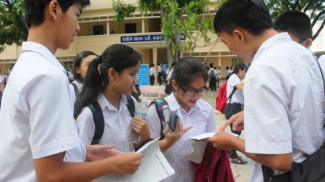 Bộ Giáo dục và Đào tạo công bố phổ điểm của 9 môn thi trong kỳ thi Trung học phổ thông Quốc gia (Thời sự đêm 11/7/2018)