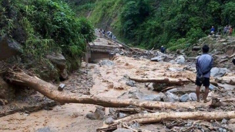 Phòng chống lũ quét, sạt lở đất: Cần đầu tư khoa học công nghệ hiện đại (27/8/2018)