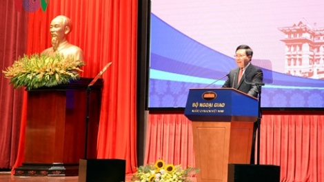 Khai mạc Hội nghị Ngoại vụ lần thứ 19 với chủ đề “Chủ động, sáng tạo, phục vụ hội nhập hiệu quả và phát triển bền vững” (Thời sự trưa 12/8/2018)