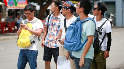 Gần 100 hướng dẫn viên du lịch tiếng Trung ở Đà Nẵng không có việc làm - hệ lụy của những tour du lịch giá rẻ (Thời sự đêm 11/8/2018)