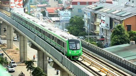 Từ ngày mai, dự án đường sắt đô thị Hà Nội, tuyến Cát Linh - Hà Đông, sẽ chính thức bước vào giai đoạn vận hành thử để căn chỉnh, đánh giá an toàn toàn bộ hệ thống, trước khi đưa vào vận hành thương mại (Thời sự chiều 19/9/2018)