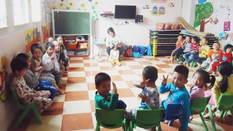 Tình trạng thiếu nhà trẻ tại các khu công nghiệp - khu chế xuất và những hệ lụy (3/9/2018)
