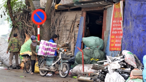 Thành phố Vũng Tàu tồn tại nhiều cơ sở thu mua phế liệu không đảm bảo an toàn cháy nổ (10/9/2018)