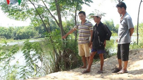 Hàng trăm hộ dân ở Quảng Nam đối mặt nguy cơ sạt lở nghiêm trọng (Thời sự đêm 29/9/2018)